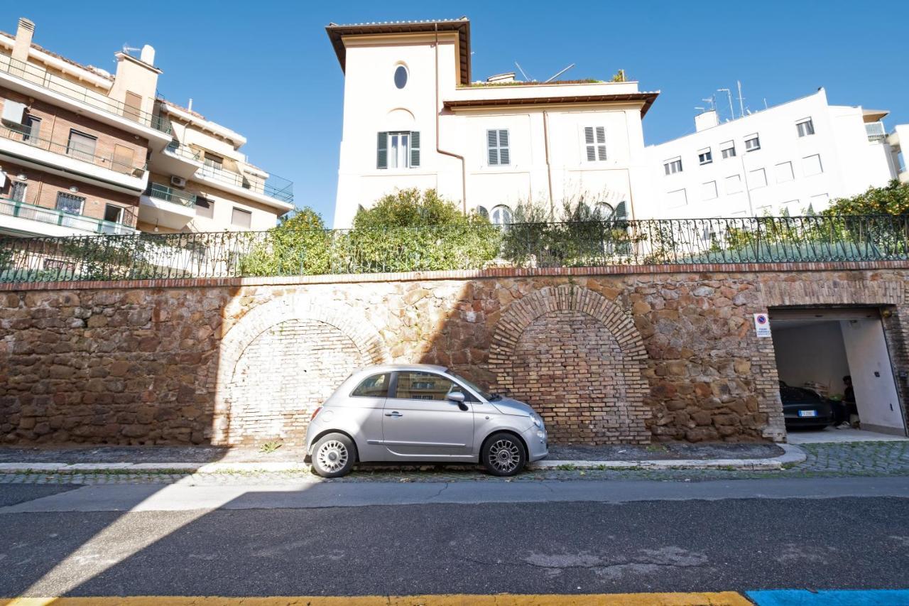 Romantic Tiny House Aventino Apartment Rom